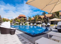 Maritim Crystals Beach Hotel
