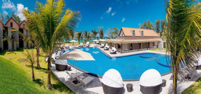 Maritim Crystals Beach Hotel